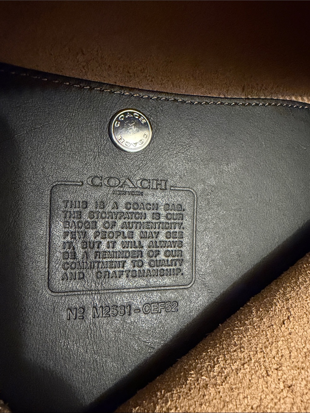 Coach Mott Messenger 38 Loved Leather - Modified - Picture 8 of 8
